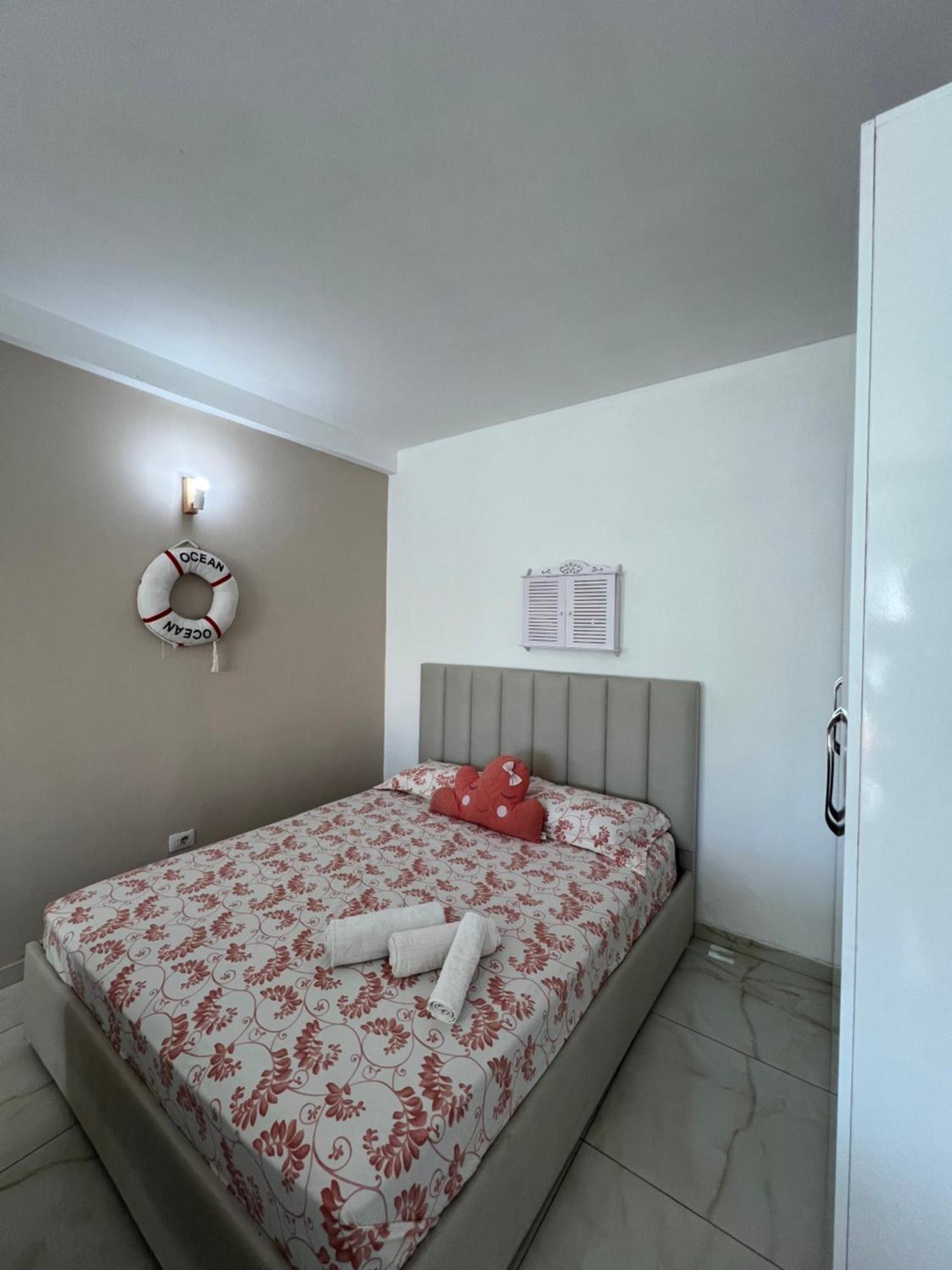Beach Studio Durres Seaview Exteriör bild